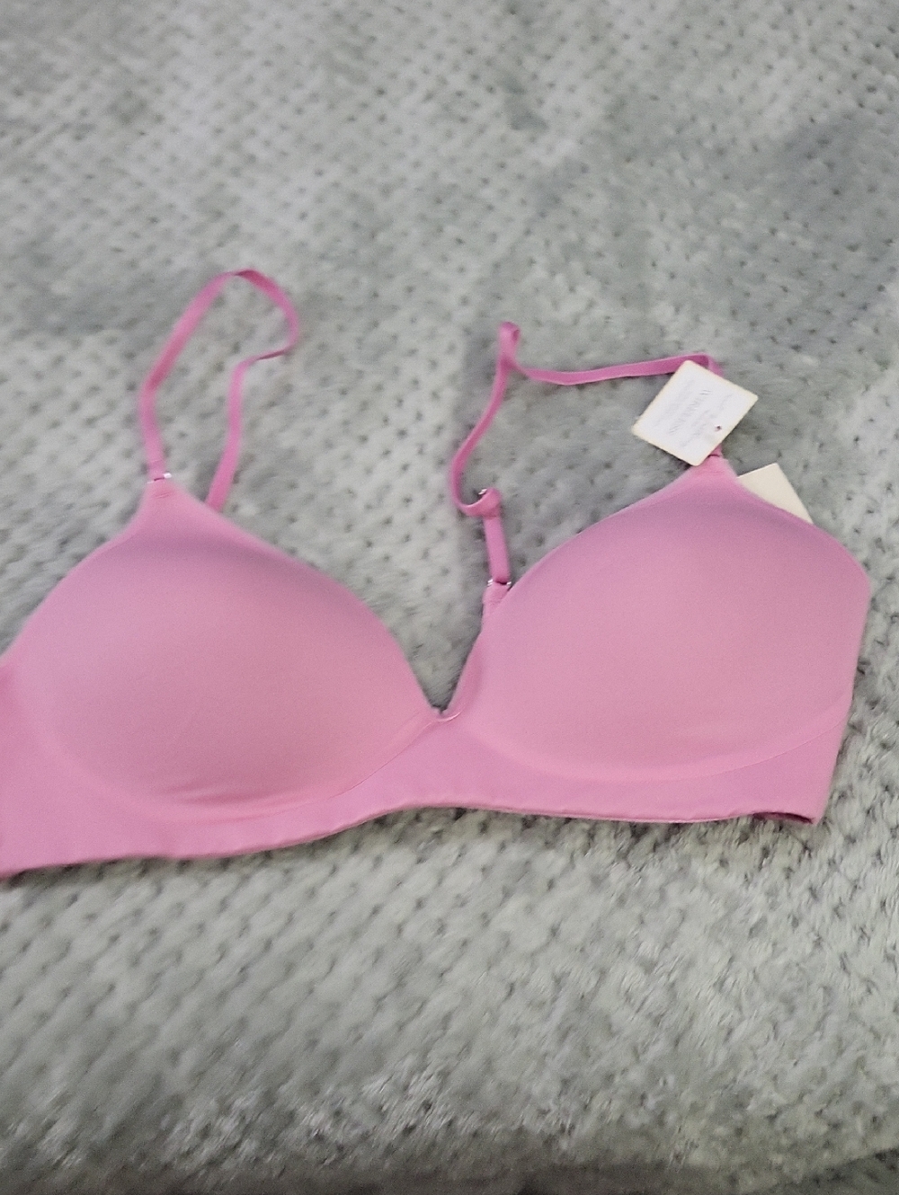 Nwt On Gossamer Smooth Lightly Padded Pink Bralette 34B‎